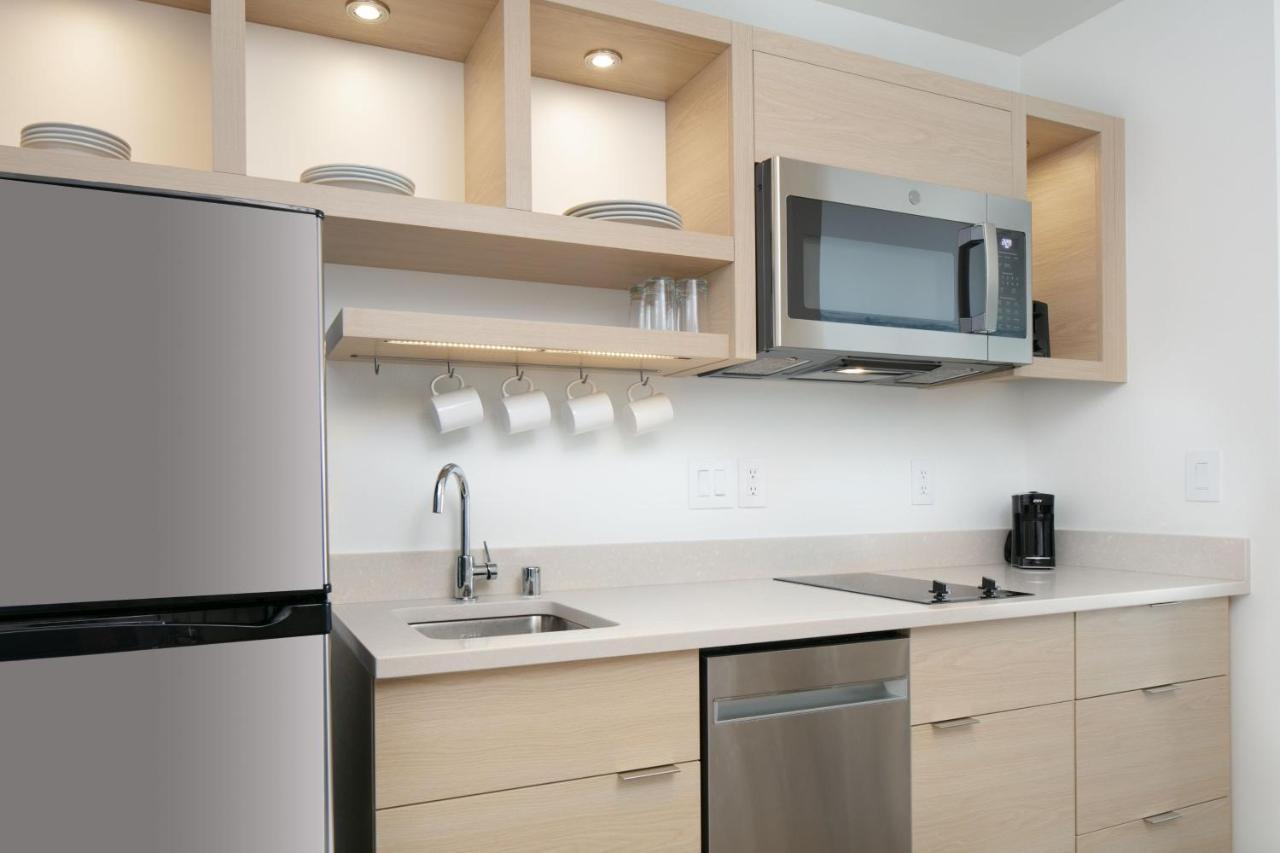 Towneplace Suites By Marriott Oconomowoc Zewnętrze zdjęcie