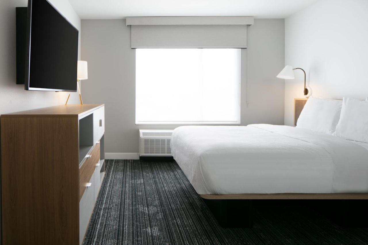 Towneplace Suites By Marriott Oconomowoc Zewnętrze zdjęcie